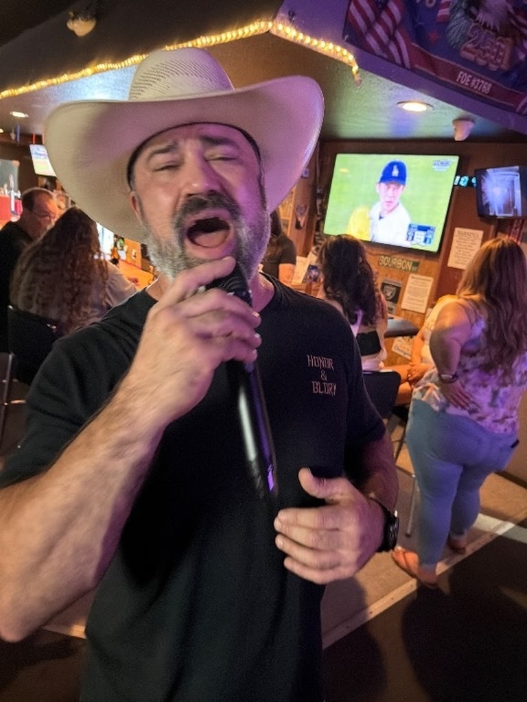 Sunday Karaoke at the Eagles